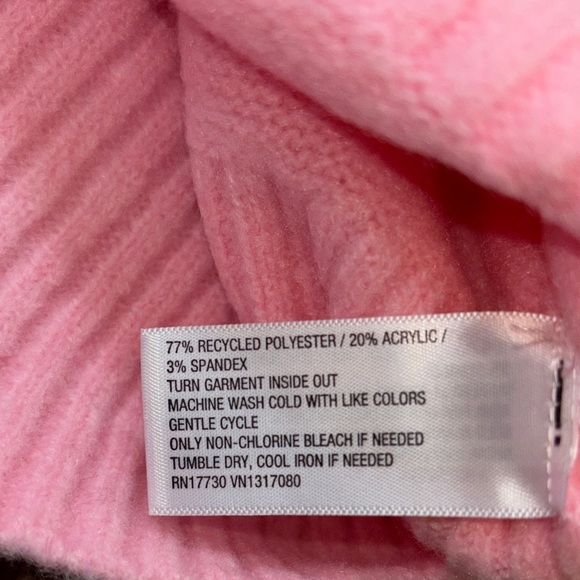 NWT Universal Thread Bubblegum Pink Crewneck Sweater Small - Picture 6 of 6